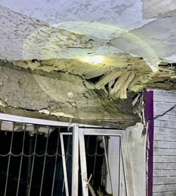 Оккупанты ночью обстреляли Никопольский район, выпущено почти 90 снарядов, пострадало 3 громады