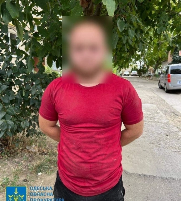 Повідомлено про підозру корегувальнику вогню рашистів по Одещині 