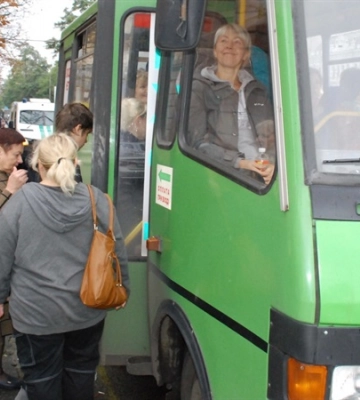 Всесвітній день туризму: у Дніпрі провели безкоштовну автобусну екскурсію містом