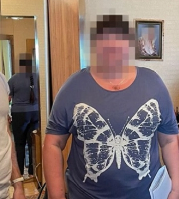 У Києві затримали чиновницю ЦНАПу, яка закликала до знищувати українців