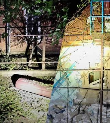 Росіяни тричі вдарили по Нікополю: понівечені будинки й газогони, майже 8 тисяч родин без світла