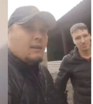 Блогер троллит россиян-уклонистов, которые убежали в Казахстан: &quot;Вы против войны? Чей Крым? Крымчан, не Украины?. ВИДЕО