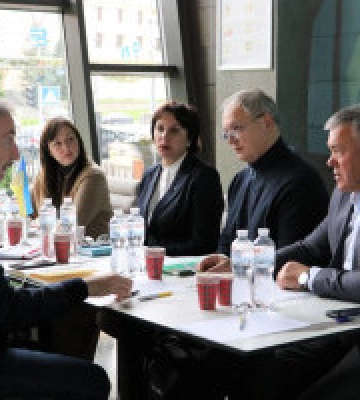 Місія Люксембурзького Червоного Хреста в Україні хоче взяти под опіку дві обласні лікарні на Київщині