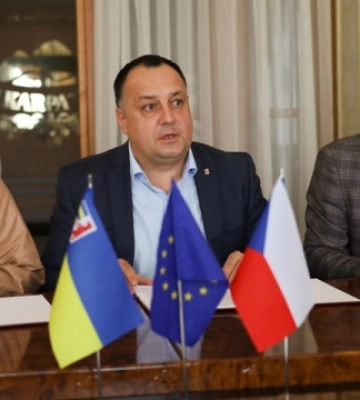 Чеський фонд зведе будинки для переселенців на Закарпатті