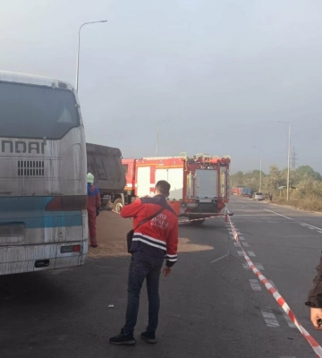 На Одещині в ДТП потрапили пасажирський автобус та вантажівка