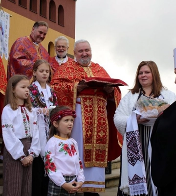 На честь свята Воздвиження Чесного Хреста у Львові відслужили Архиєрейську Літургію