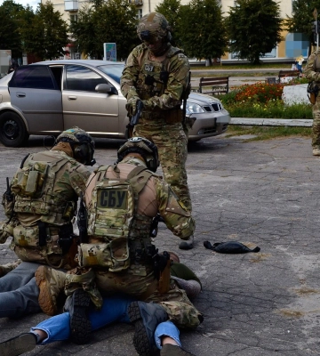 Затримано зрадника, якого росіяни призначили керувати окупованим селом Димер на Київщині, - СБУ. ВІДЕО+ФОТО