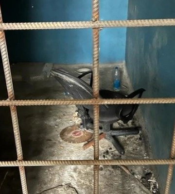 Застінки у Вовчанську: в одній камері утримували до 40 осіб (фото, відео)