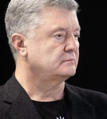 &quot;Немає нічого важливішого за українську армію&quot;: Порошенко особисто привітав військових на Донбасі