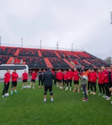 Верес - Рух. Анонс та прогноз на матч УПЛ 30.09.2022