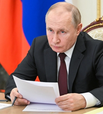 Диктатор Путін заявив, що визнав «незалежність Херсонської та Запорізької областей»