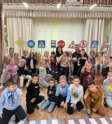 Закарпатські рятувальники продовжують проводити «Єдині уроки з безпеки»