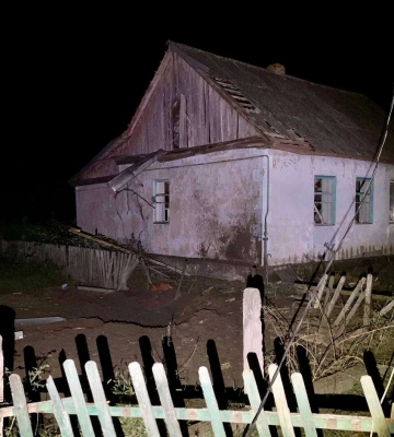 Нікопольський район знову під ворожим вогнем: ситуація на Дніпропетровщині на ранок 30 вересня
