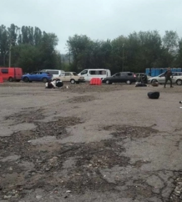 В Запорожье в результате удара по гуманитарной колонне погибли по меньшей мере 23 человека, 28 ранены