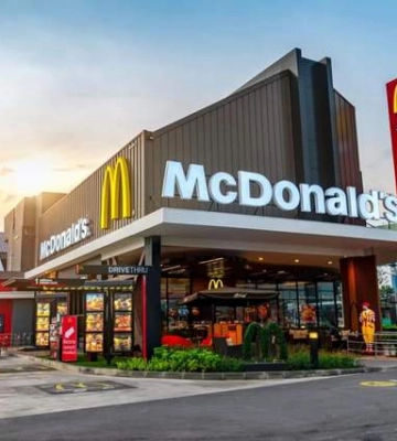 В Киеве уже работают 10 ресторанов McDonald&#039;s: где можно полакомиться бигмаками