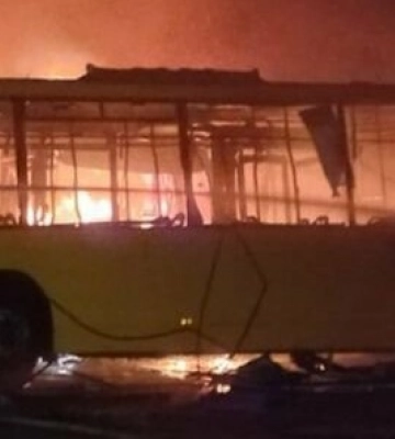 Ракетний удар по Дніпру: під завалами на транспортному підприємстві знайшли загиблого