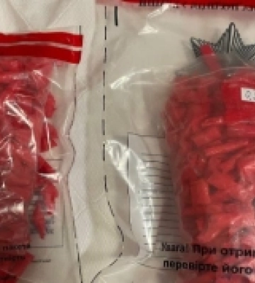 Суд розгляне справу дилера з Острога, що хотів налагодити наркобізнес у Вараші
