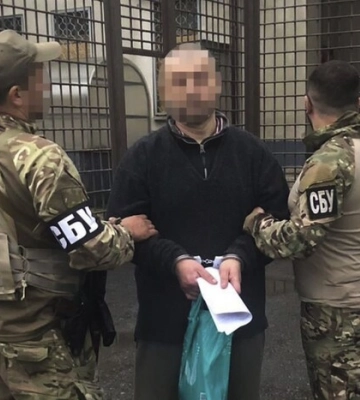СБУ затримала зрадника в деокупованому Вовчанську, який допомагав росіянам захопити й окупувати місто