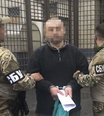 СБУ затримала зрадника в деокупованому Вовчанську, який допомагав росіянам захопити й окупувати місто