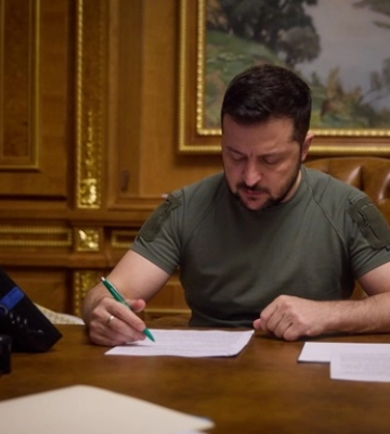Зеленський обговорив із прем&#039;єром Японії підтримку України