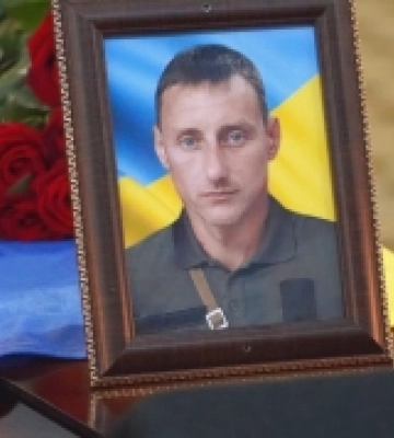 У Володимирі попрощалися із загиблим Героєм з Харківщини