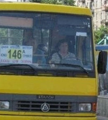 У Дніпрі запрацював автобусний маршрут, роботу якого було призупинено через ракетний удар