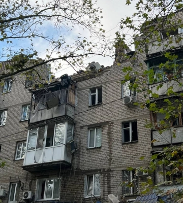 Оккупанты ударили ракетой С-300 по многоэтажке в Николаеве