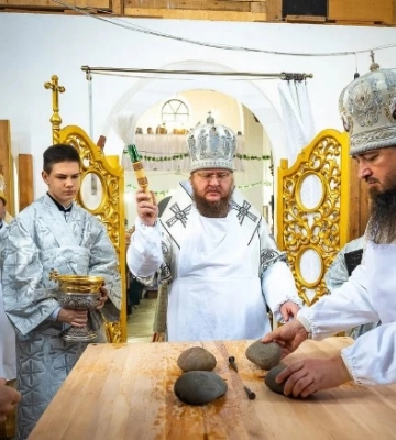 В Черкассах освящен Сретенский храм УПЦ