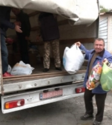 У психоневрологічний інтернат на Рівненщині волонтери передали допомогу з Норвегії
