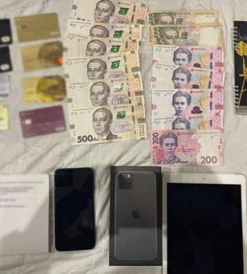 Під Києвом попалася банда шахраїв: дурили людей по всій Україні 