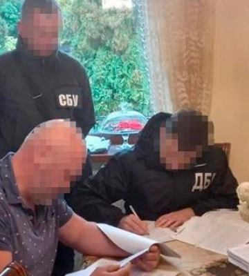 Убытки 40 млн. СБУ заявила о ликвидации на таможне Житомира схемы по растаможке грузовиков