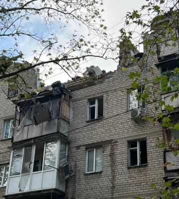 Унаслідок сьогоднішніх ударів по Миколаєву постраждало п’ять осіб, зокрема мама з тримісячною дитиною, - Сєнкевич. ФОТОрепортаж