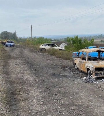 На Харьковщине военные РФ расстреляли автоколонну: минимум 20 погибших