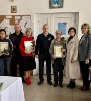 У Рахові відзначили світле і прекрасне свято – День працівників освіти