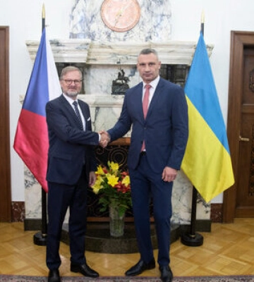 Віталій Кличко зустрівся з Петром Фіалою: Чехія продовжить допомагати Україні