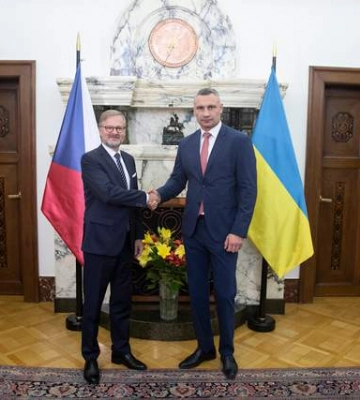 Віталій Кличко зустрівся з Петром Фіалою: Чехія продовжить допомагати Україні