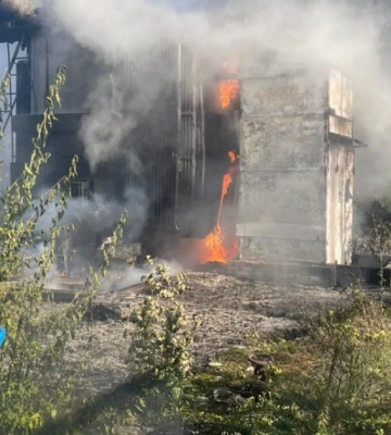 Рашисты обстреляли Славянскую ТЭС, возник пожар