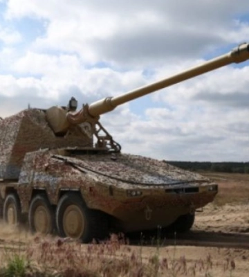 Уряд Німеччини схвалив продаж Україні 18 самохідних артилерійських установок RCH-155