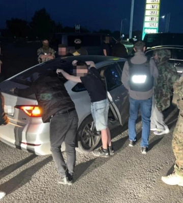 На Одещині ухилянти перетинали держкордон з фиктивними посвідками благодійного фонду,- ФОТО