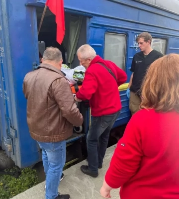 На Львівщину евакуювали ще 14 пацієнтів із Донеччини та Дніпропетровщини