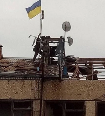 Українські військові встановили прапор у ще одному селі на Херсонщині