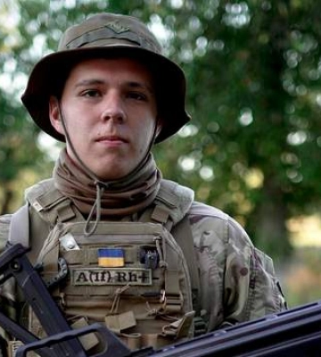 Війна ніфіга не красива, – 20-річний син Ігоря Пелиха емоційно розповів про службу на передку