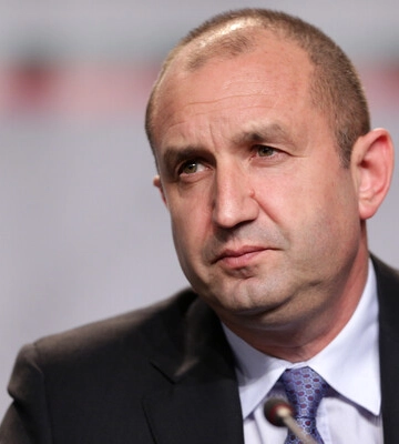 Президент Болгарии против вступления Украины в НАТО до заключения мира с РФ