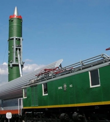 Путін відправив потяг із ядерним арсеналом до кордонів України - ЗМІ