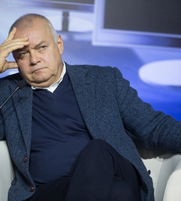 На вилле российского пропагандиста Киселева в Крыму подожгли машины 