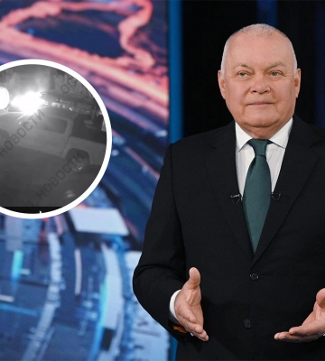 Невідомий підпалив машину російського пропагандиста Кисельова в Криму (ВІДЕО)