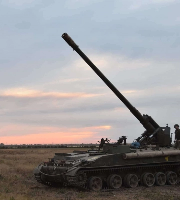 Піхоті подобається, окупанти горять: бійці дніпровської бригади затрофеїли гармату &quot;Гіацинт-С&quot;