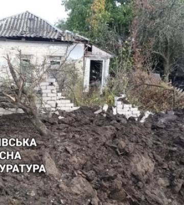 Ворог вдарив ракетами С-300 по звільненому селищу на Харківщині