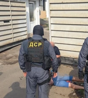 В Одесі судитимуть трьох чоловіків, які організували канал постачання наркотиків до слідчого ізолятора