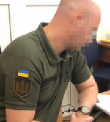В одній зі столичних лікарень посадовці фіктивно нарахували 10 млн гривен зарплат, щоб збагатитися